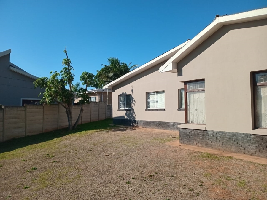 4 Bedroom Property for Sale in Despatch Central Eastern Cape
